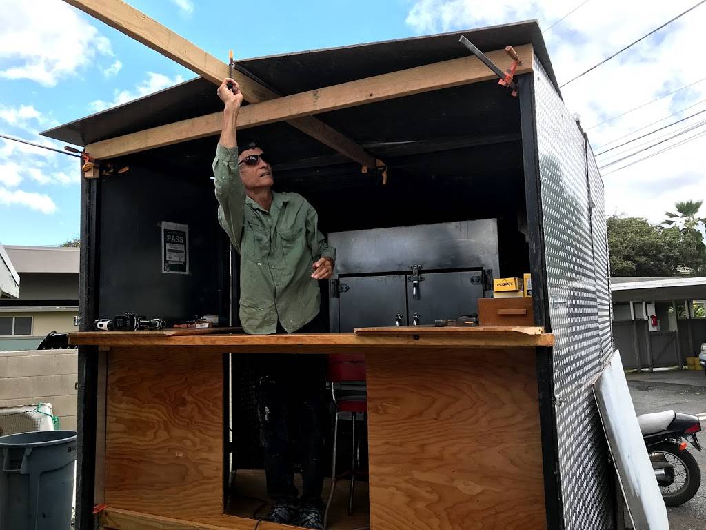 Rico Rico Chicken | restaurant | 2540 Cartwright Rd, Honolulu, HI 96815, USA | 8082716474 OR +1 808-271-6474