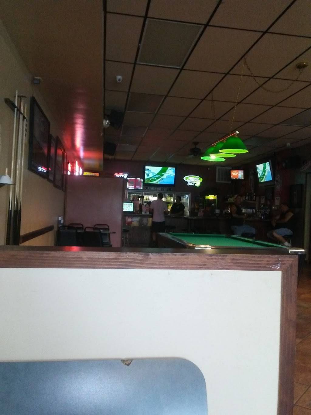 Pennys Carryout | restaurant | 3209 North Point Rd, Baltimore, MD 21222, USA | 4102827237 OR +1 410-282-7237