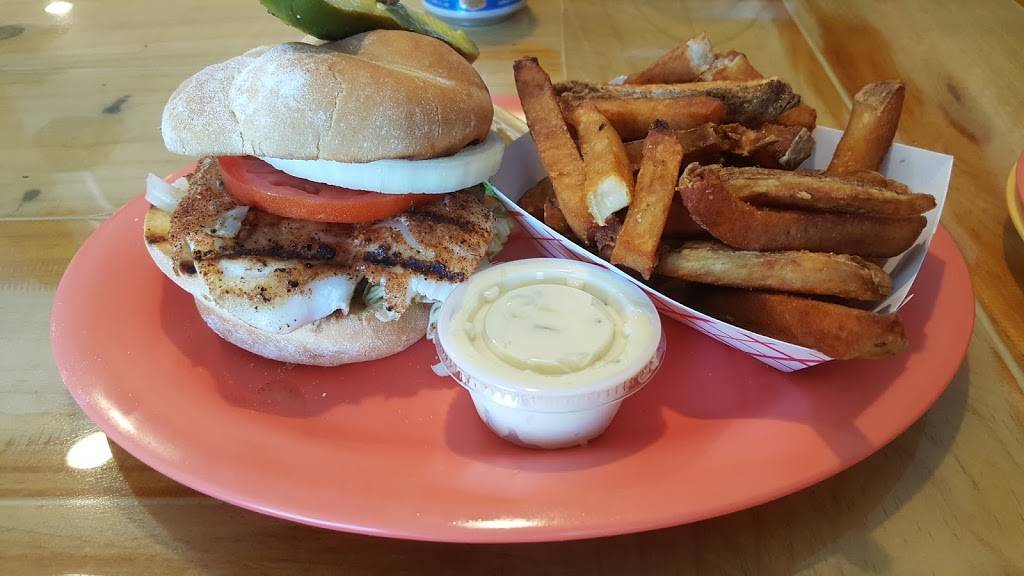 Jennas Breezeway | restaurant | 20 N Brevard Ave, Cocoa Beach, FL 32931, USA | 3217844240 OR +1 321-784-4240