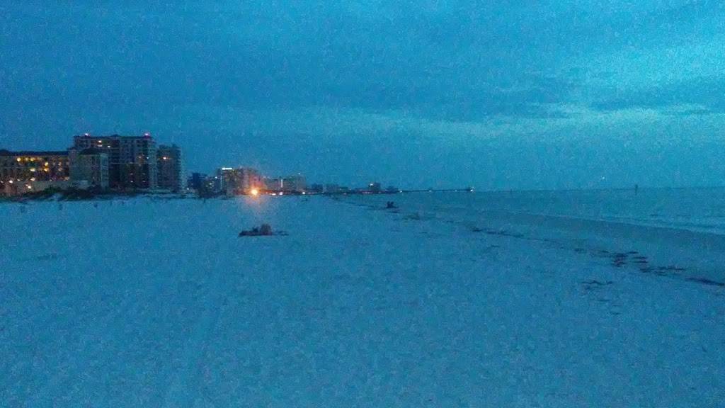 Samgelo’s Pizza | restaurant | 650 Mandalay Ave, Clearwater Beach, FL 33767, USA | 7274472020 OR +1 727-447-2020