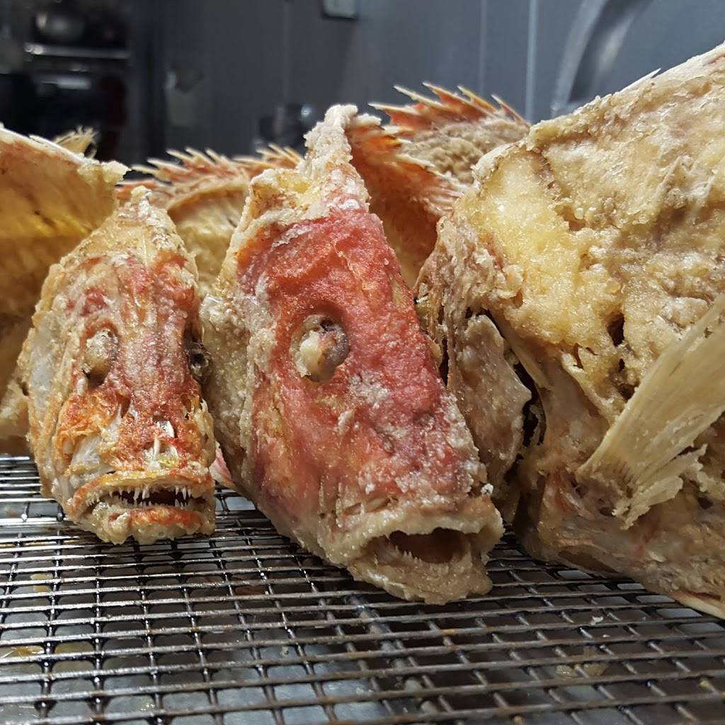 Songkran Thai Kitchen | restaurant | 1101 Uptown Park Blvd #8, Houston, TX 77056, USA | 7139939096 OR +1 713-993-9096