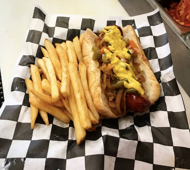 GTs Fast Foods | restaurant | 5016 N Pulaski Rd, Chicago, IL 60630, USA | 7732860050 OR +1 773-286-0050