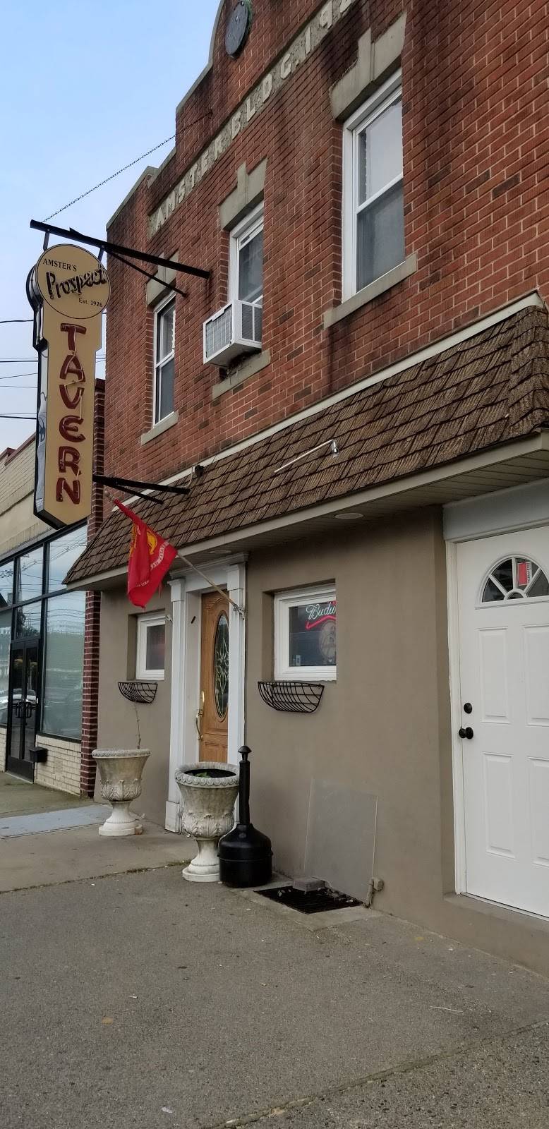 Amster Sol Tavern | restaurant | 18 Prospect St, Waldwick, NJ 07463, USA | 2016529819 OR +1 201-652-9819