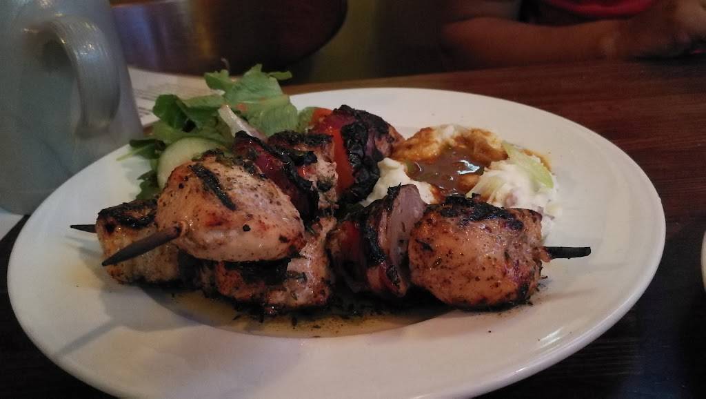 Bistro Gambrinus | restaurant | 1813 Fulton St, San Francisco, CA 94117, USA | 4152217777 OR +1 415-221-7777