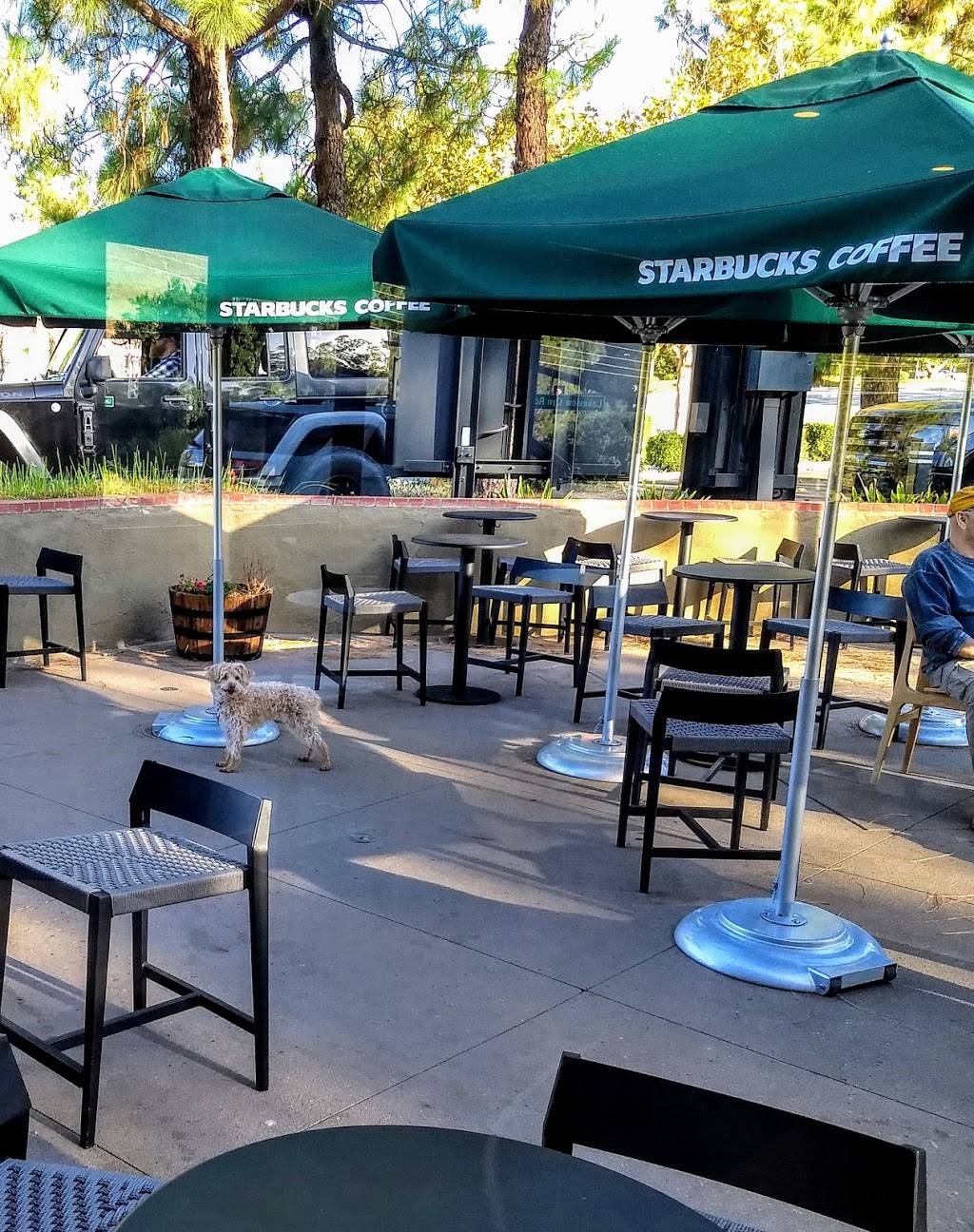 Starbucks | cafe | 688 Lindero Canyon Rd, Oak Park, CA 91377, USA | 8188652184 OR +1 818-865-2184