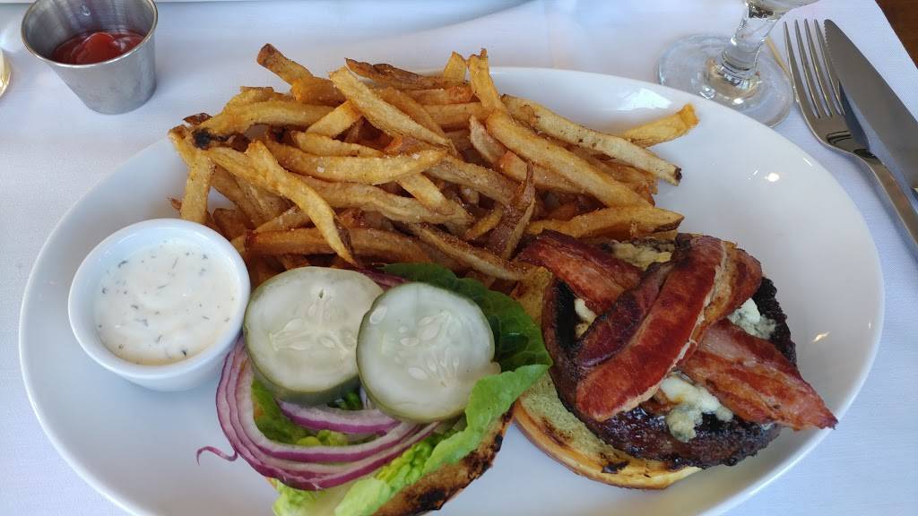 Sturbridge Porterhouse | restaurant | 407 Main St, Sturbridge, MA 01566, USA | 5083472700 OR +1 508-347-2700