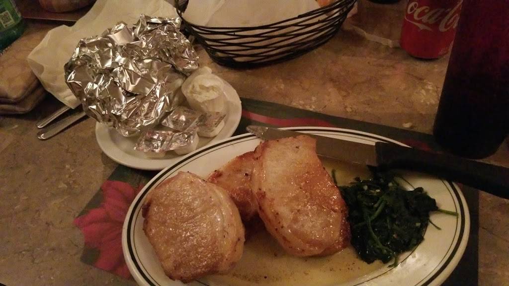 White Rose Spaghetti House | restaurant | 802 Standard Ave, Masury, OH 44438, USA | 3304488823 OR +1 330-448-8823