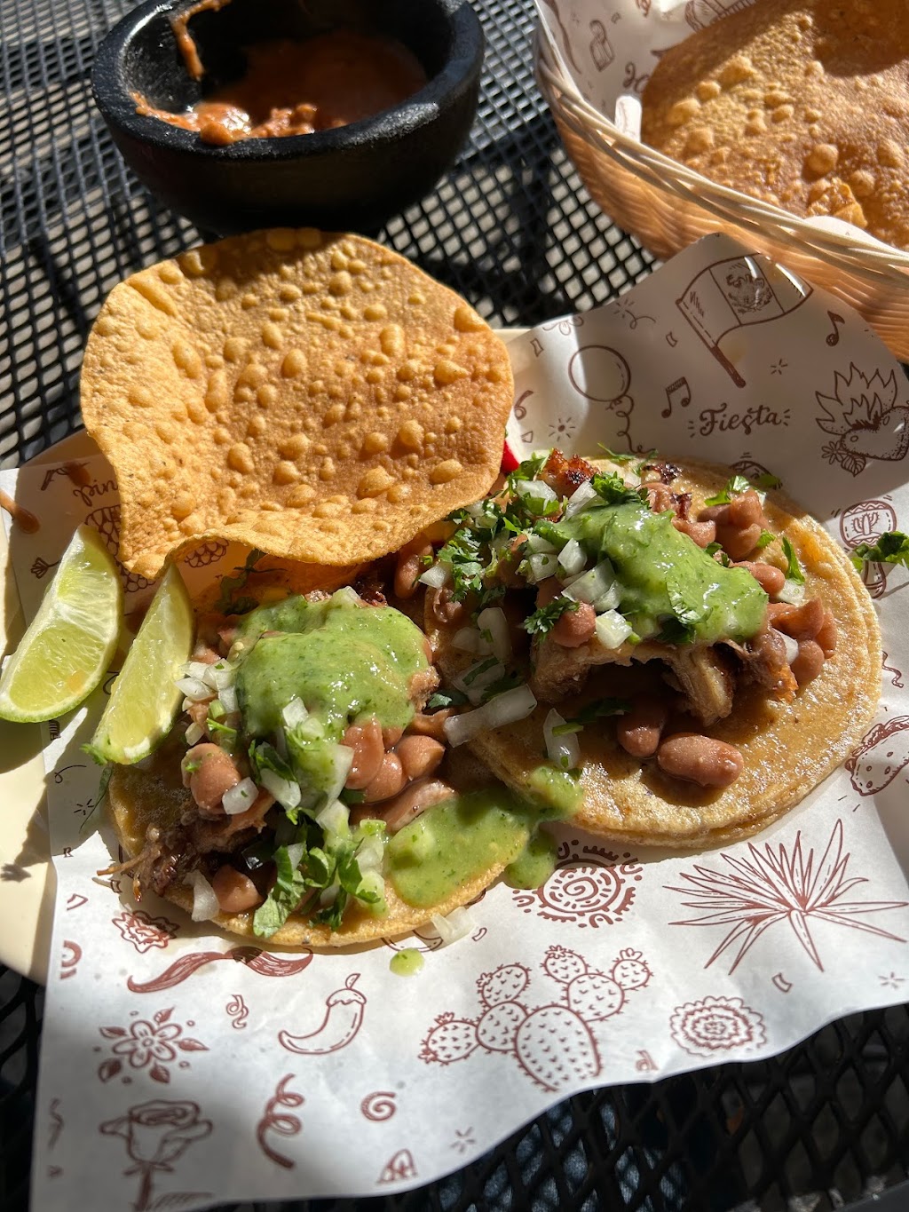 Jaliscos Grill | restaurant | 3 Portola Rd, Portola Valley, CA 94028, USA | 6506833110 OR +1 650-683-3110