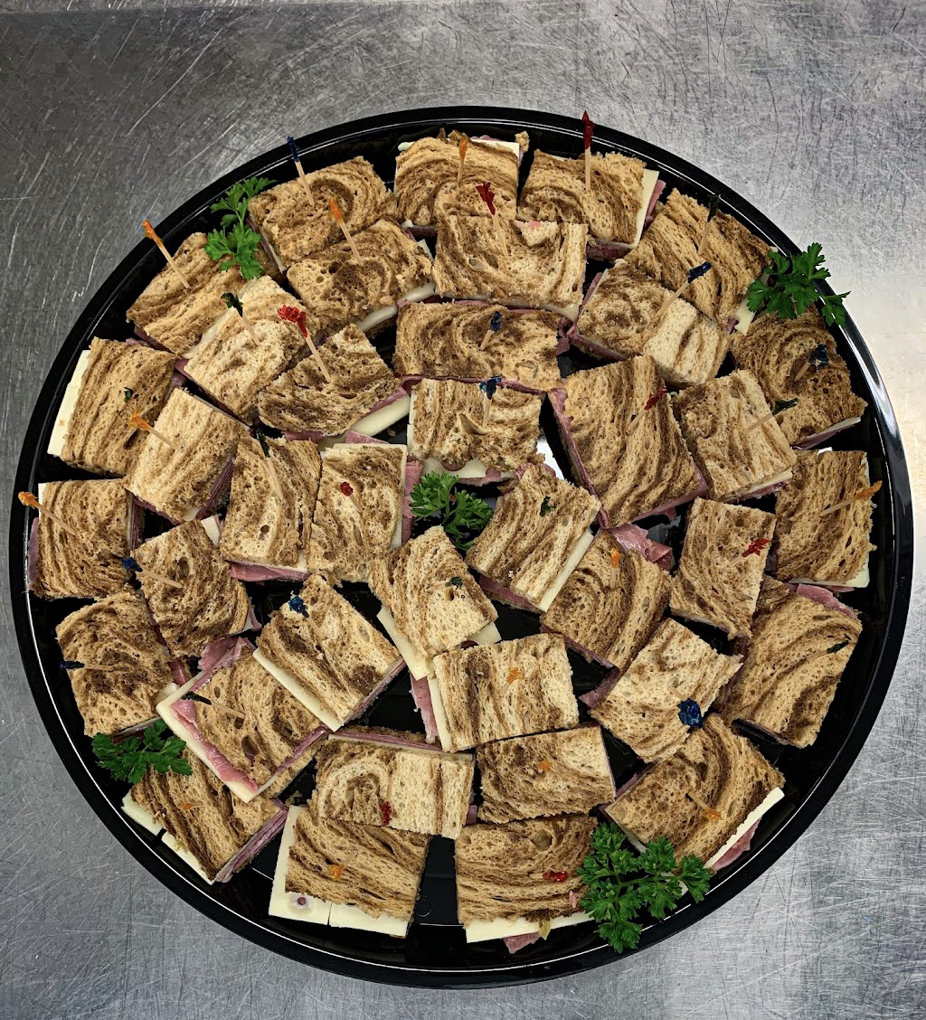 CBelles Sandwiches And More | restaurant | 3614 E 106th St, Chicago, IL 60617, USA | 8772223553 OR +1 877-222-3553