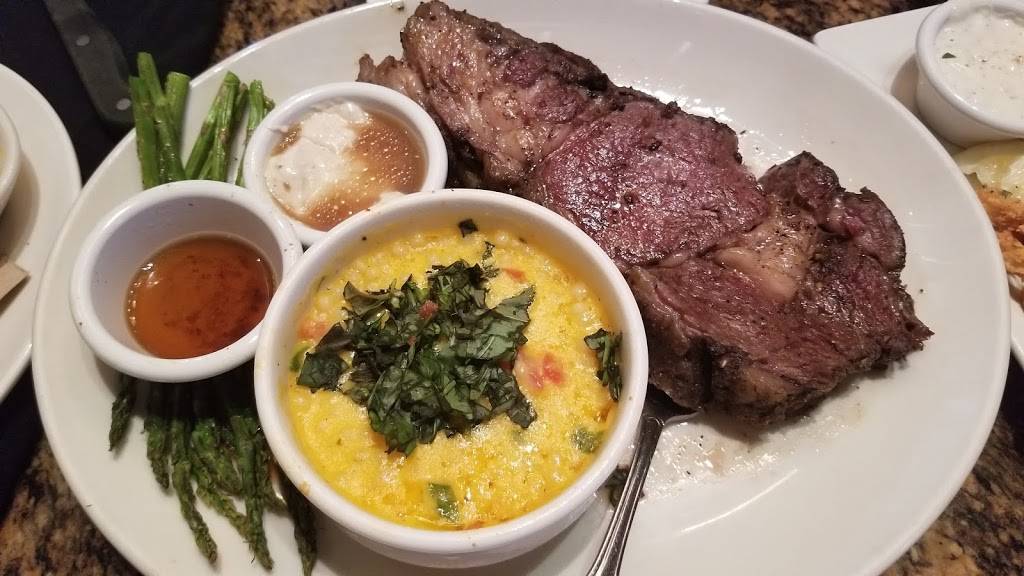 BJs Restaurant & Brewhouse | restaurant | 325 Outlet Shoppes Dr, Oklahoma City, OK 73128, USA | 4057879900 OR +1 405-787-9900