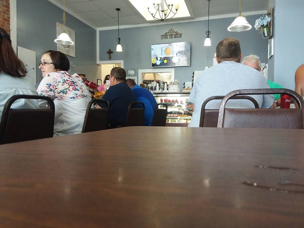 The Burch Tree Cafe & Bakery | restaurant | 20 N Washington St, Knightstown, IN 46148, USA | 7655715255 OR +1 765-571-5255