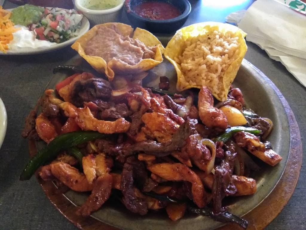 Jaimes Rancho | restaurant | US-259, Mt Enterprise, TX 75681, USA | 9038223332 OR +1 903-822-3332