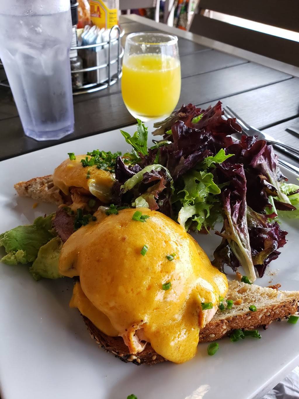 Childers Eatery - Junction City | restaurant | 5805 N Humboldt Ave #5, Peoria, IL 61614, USA | 3099664035 OR +1 309-966-4035