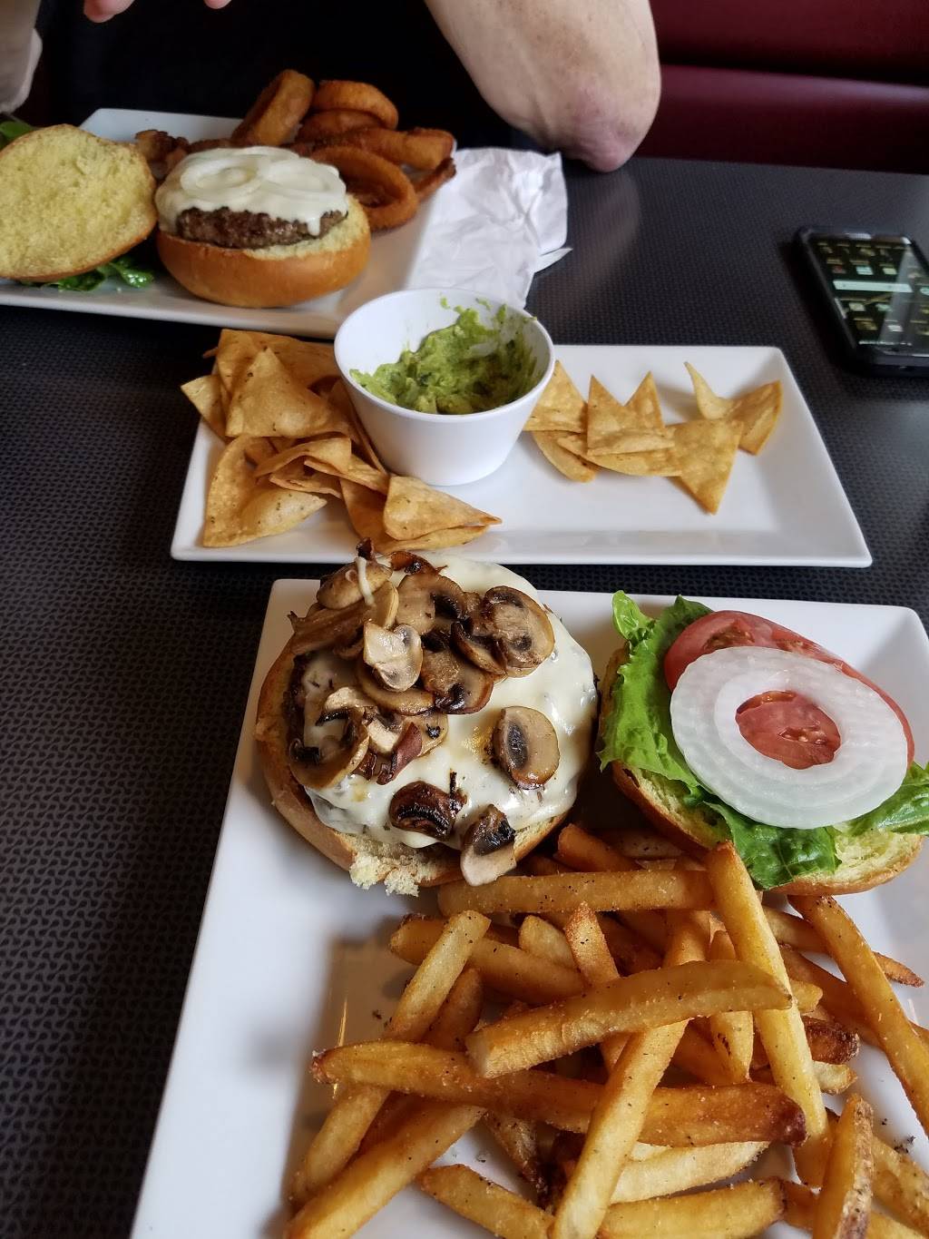 Memos Place | restaurant | 235 NJ-31, Washington, NJ 07882, USA | 9082231786 OR +1 908-223-1786