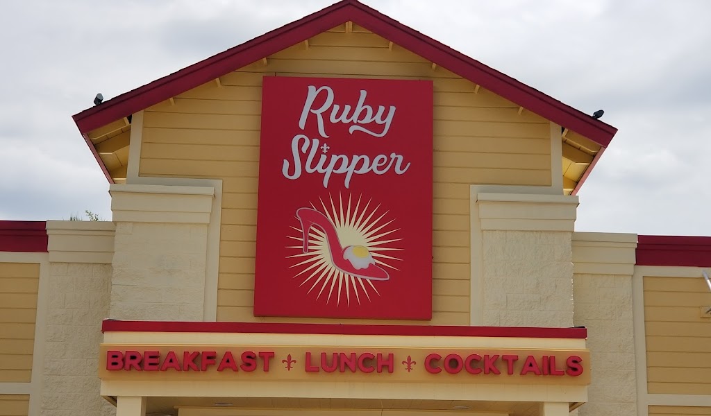 Ruby Slipper Cafe | restaurant | 34902 Emerald Coast Pkwy, Destin, FL 32541, USA | 8506607100 OR +1 850-660-7100