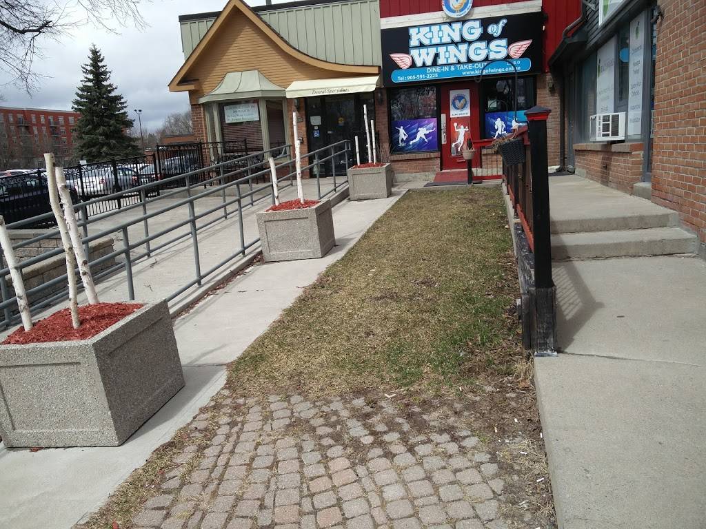 King of Wings | restaurant | 6244 Main St, Whitchurch-Stouffville, ON L4A 1E2, Canada | 9055912225 OR +1 905-591-2225