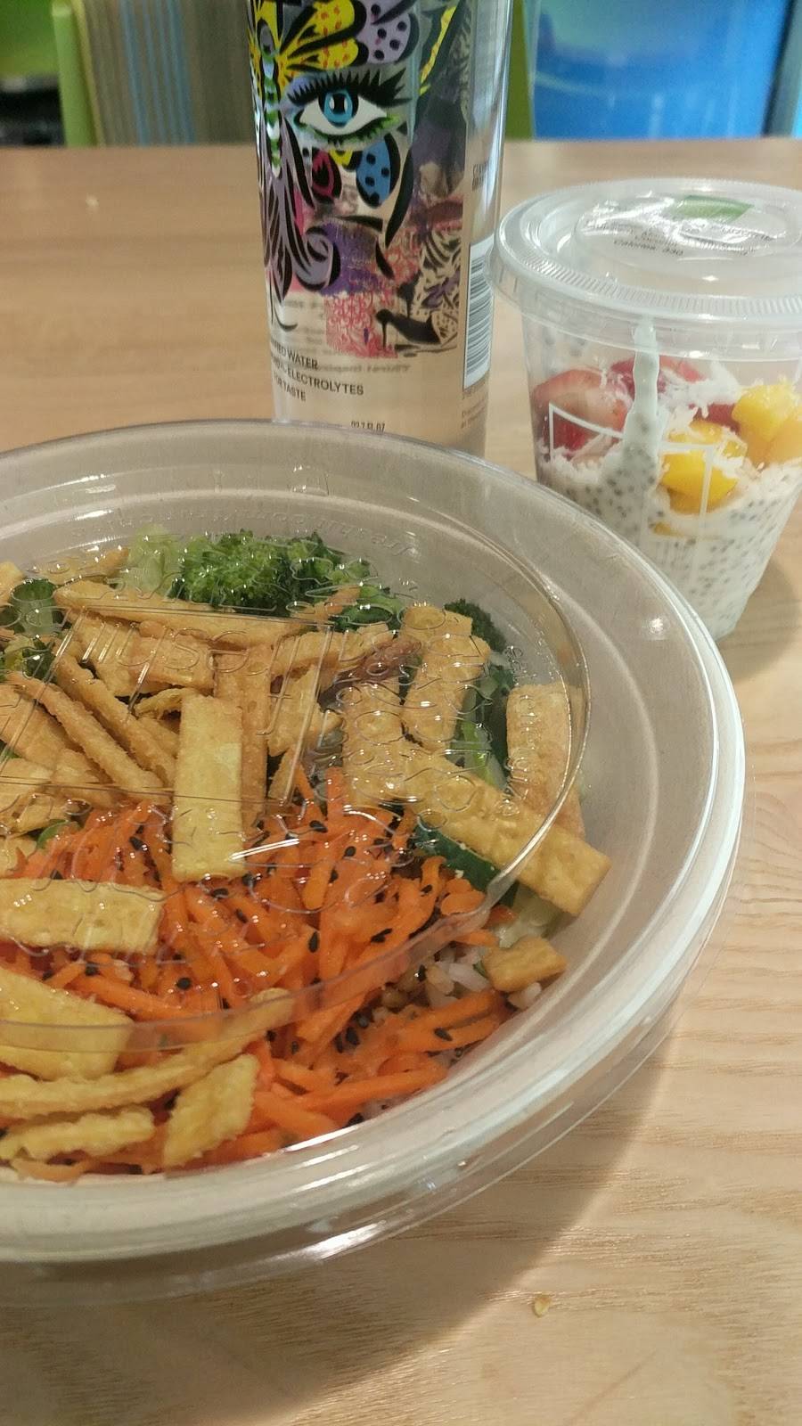 Freshii | restaurant | 71 Wilder St, Lowell, MA 01854, USA | 9789346382 OR +1 978-934-6382