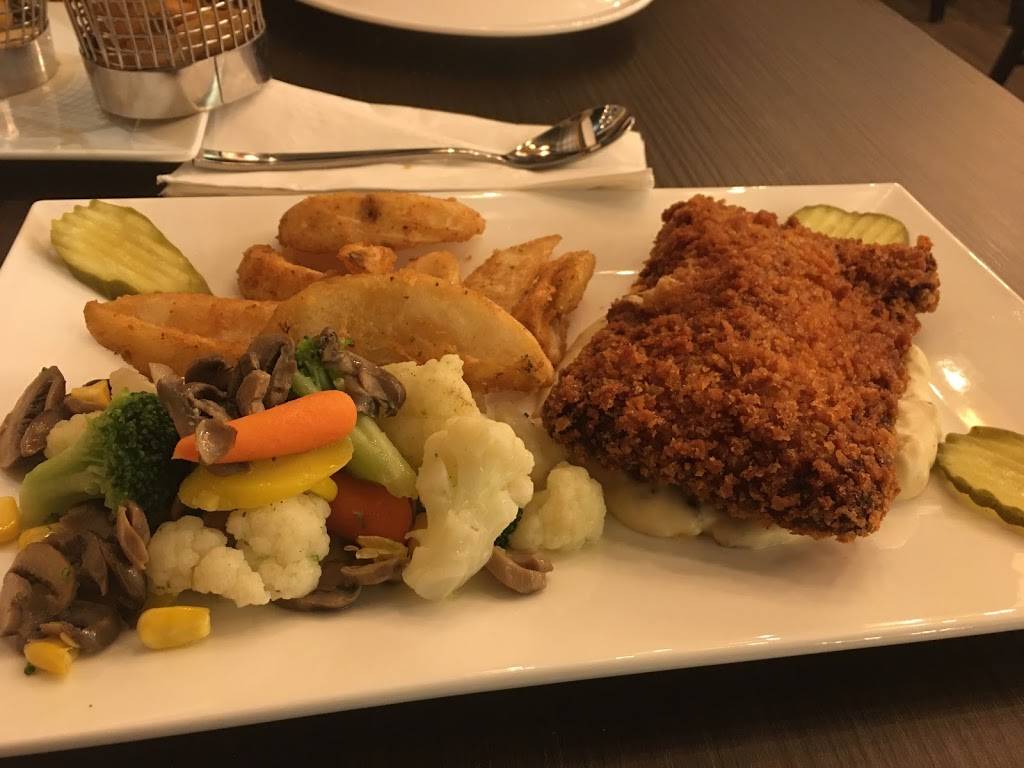 Palace Of The Sultan | restaurant | 1971 Lakeshore Rd W, Mississauga, ON L5J 1J6, Canada | 9058230000 OR +1 905-823-0000