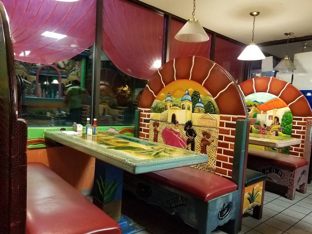 El Tequila | restaurant | 712 Superior St, Antigo, WI 54409, USA | 7156274749 OR +1 715-627-4749