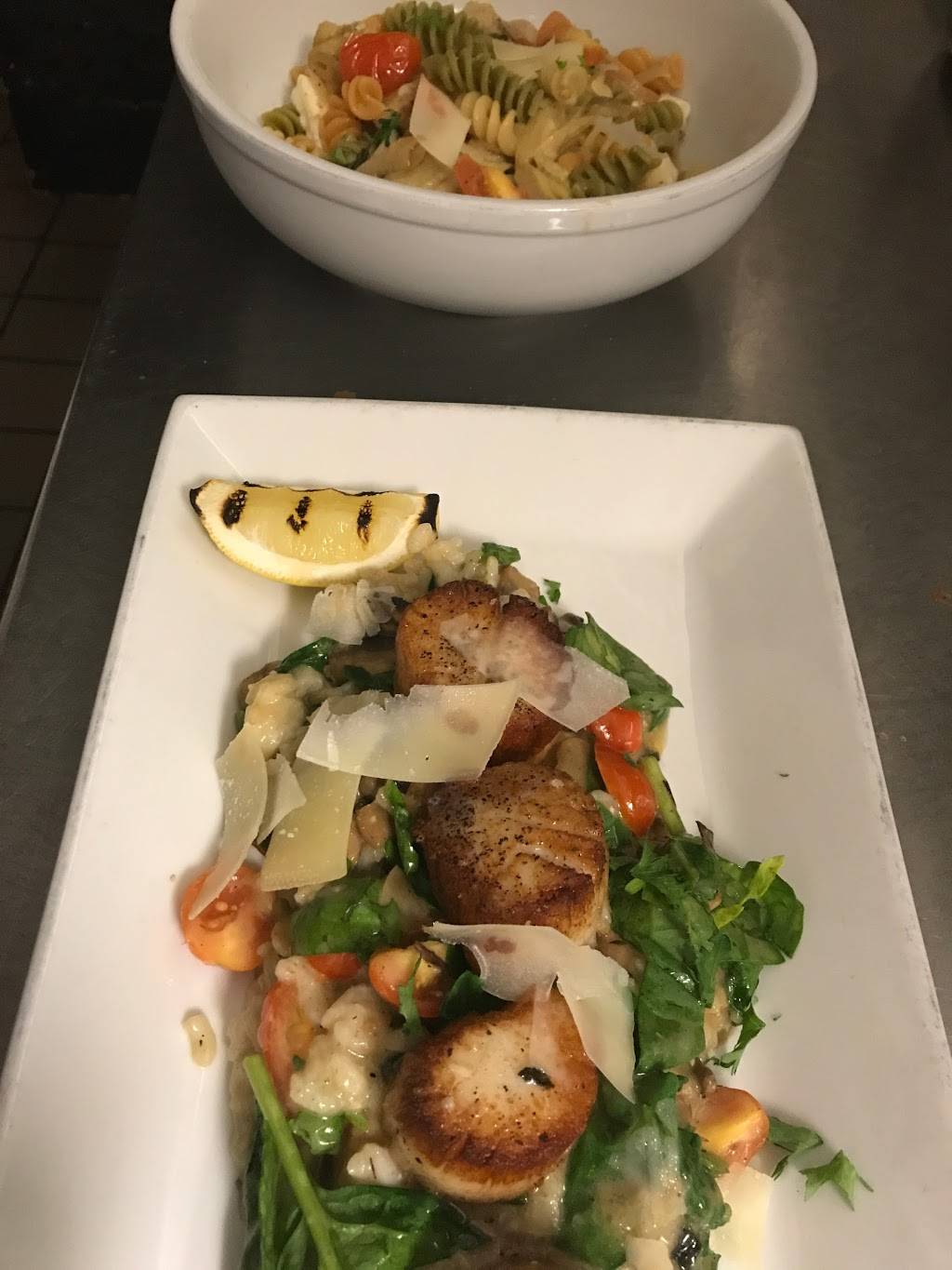 Spazzios Italian Cantina | restaurant | 2500 NE Green Oaks Blvd Suite 106, Arlington, TX 76006, USA | 8176330830 OR +1 817-633-0830