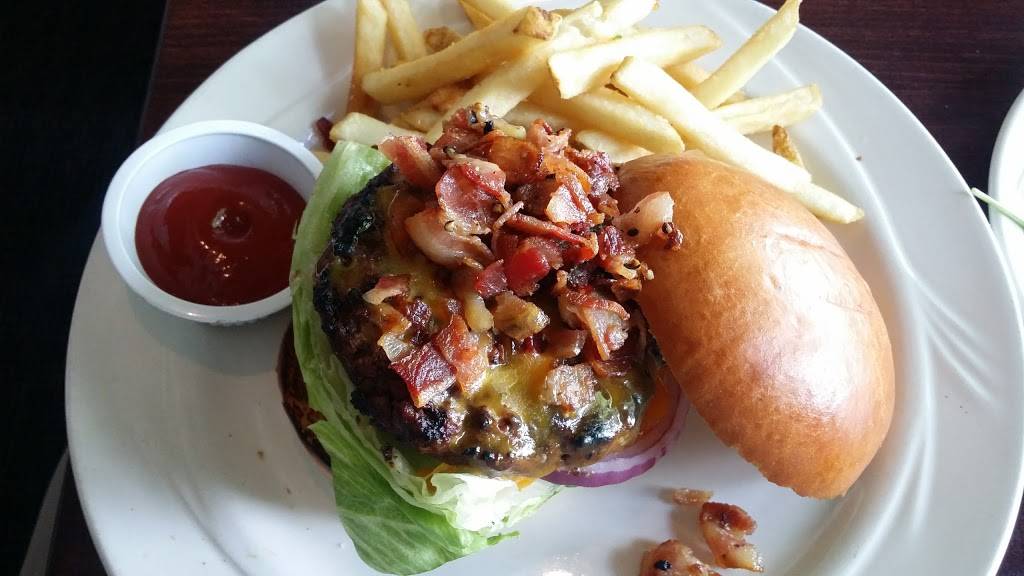 94th Aero Squadron Restaurant | restaurant | 16320 Raymer St, Van Nuys, CA 91406, USA | 8189947437 OR +1 818-994-7437