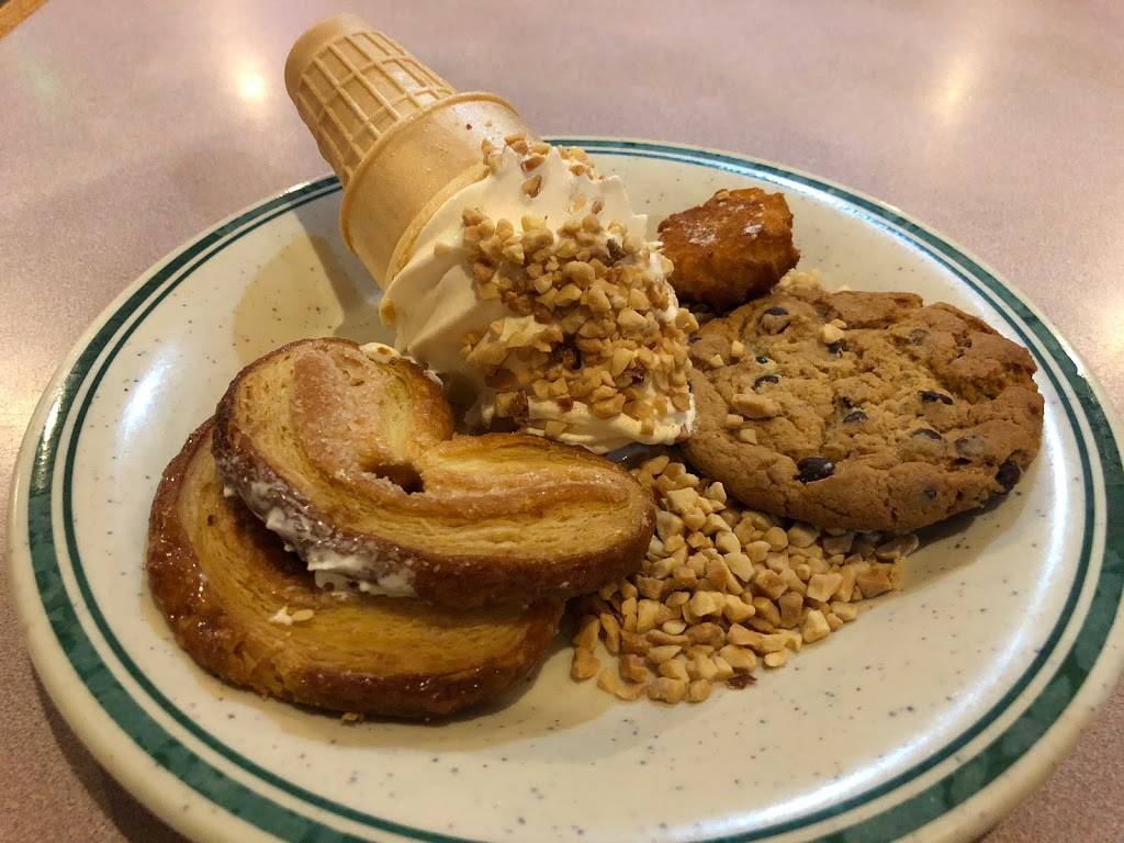 China Buffet | restaurant | 706 E Lewis and Clark Pkwy, Clarksville, IN 47129, USA | 8122888989 OR +1 812-288-8989