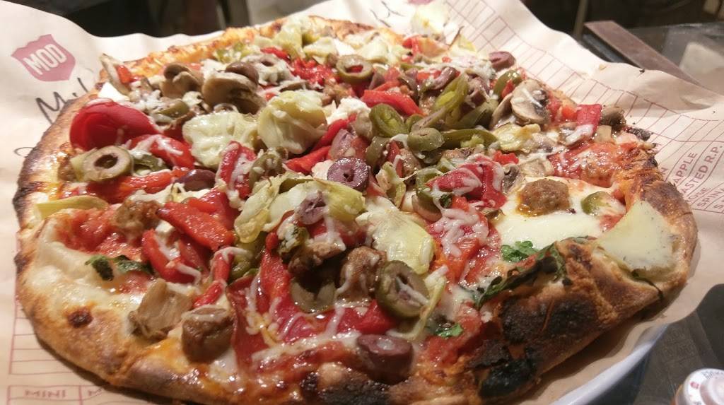MOD Pizza | restaurant | 168 Maple Ave W, Vienna, VA 22180, USA | 7036791860 OR +1 703-679-1860