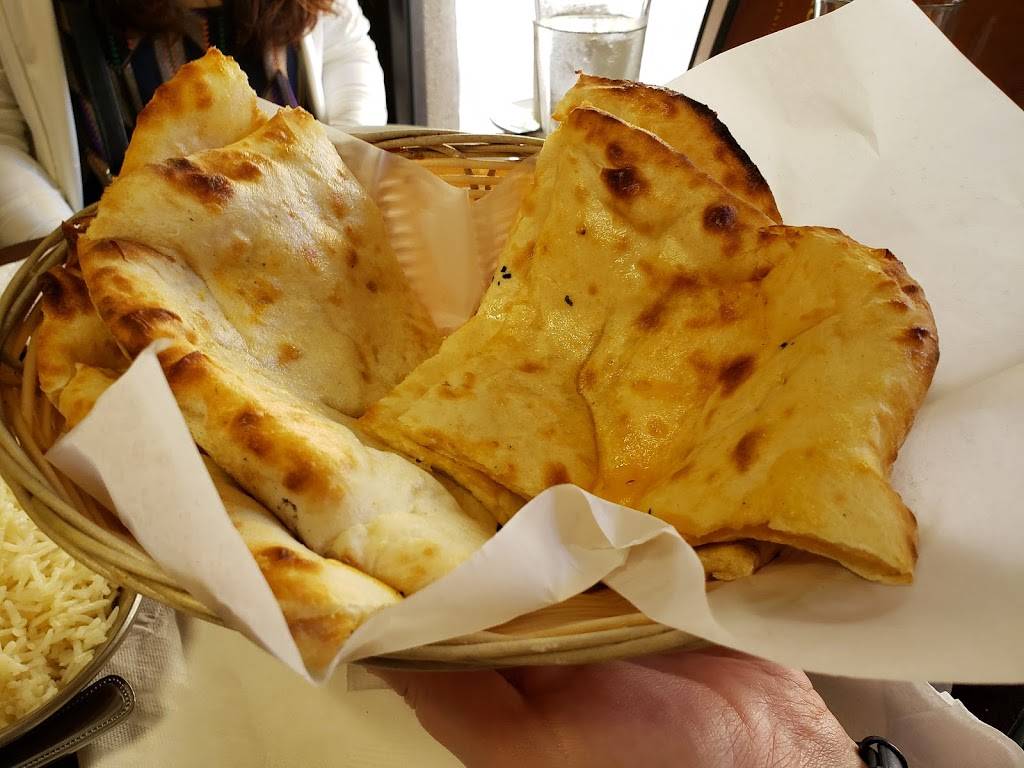 Kamana Kitchen | restaurant | 1104 Bishop St, Honolulu, HI 96813, USA | 8085375309 OR +1 808-537-5309