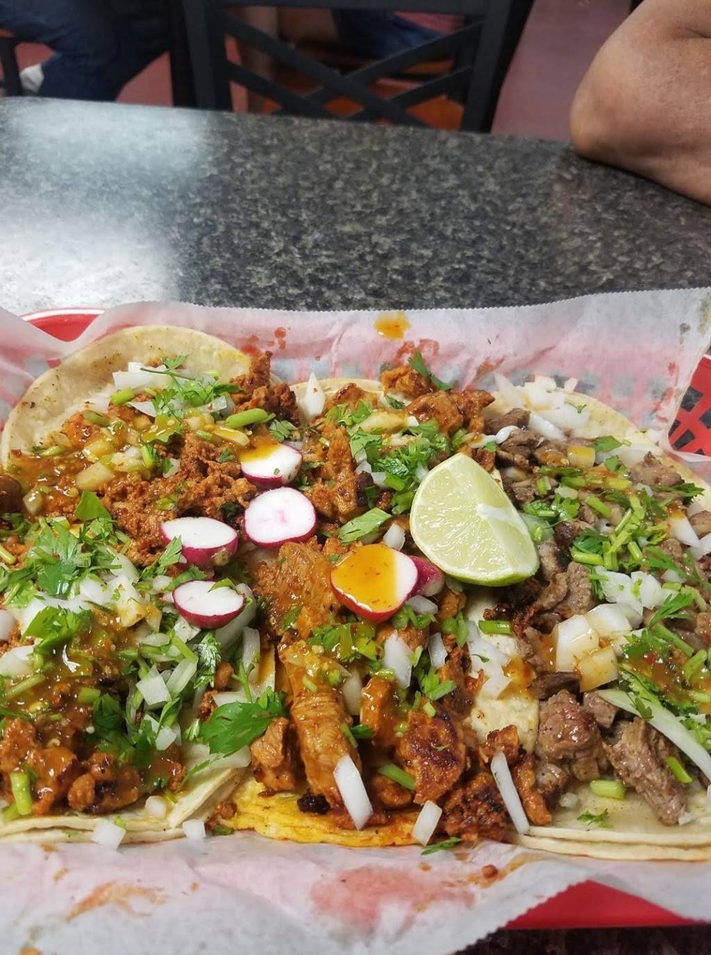 La Morenita | restaurant | 205 11th St SE, Spencer, IA 51301, USA | 7122622550 OR +1 712-262-2550