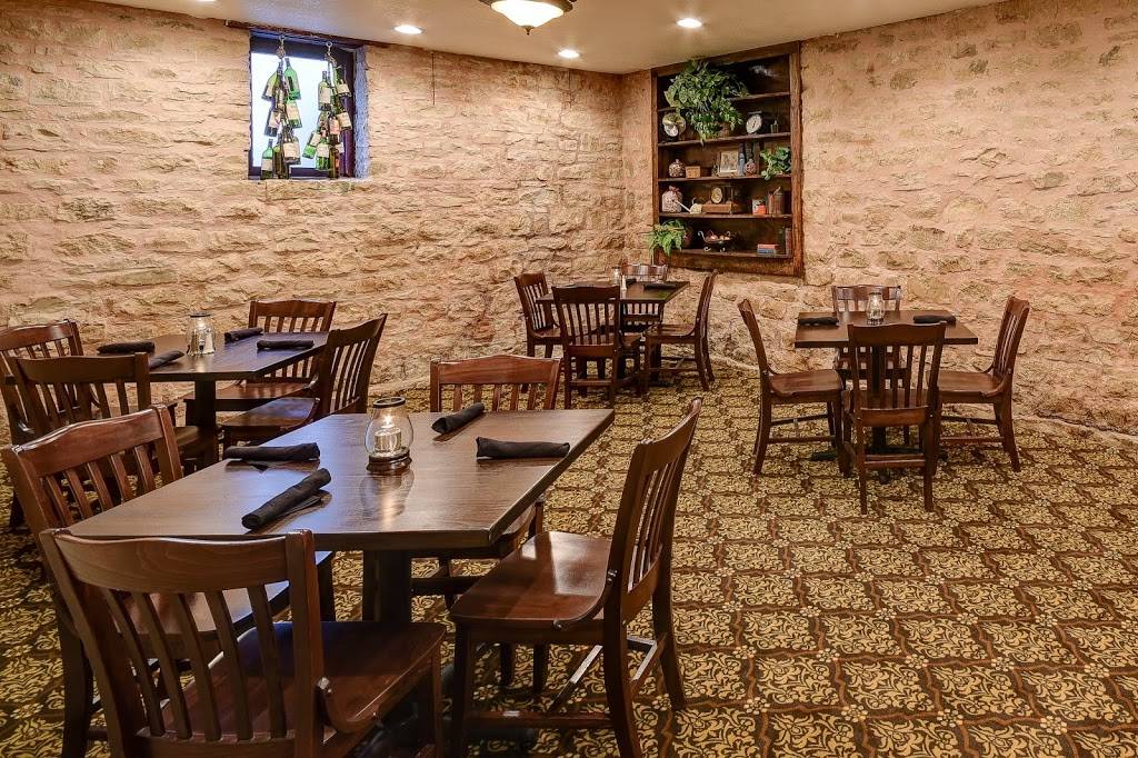 Eighteen Ninety Grille and Lounge | night club | 115 E Pearl St, Granbury, TX 76048, USA | 8175333400 OR +1 817-533-3400