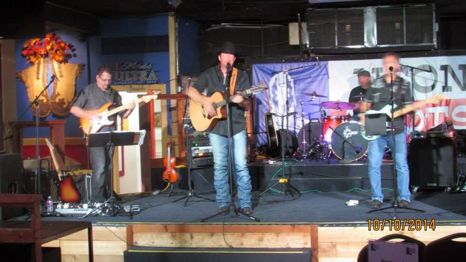 Neon Boots Dancehall & Saloon | night club | 11410 Hempstead Rd, Houston, TX 77092, USA | 7136770828 OR +1 713-677-0828