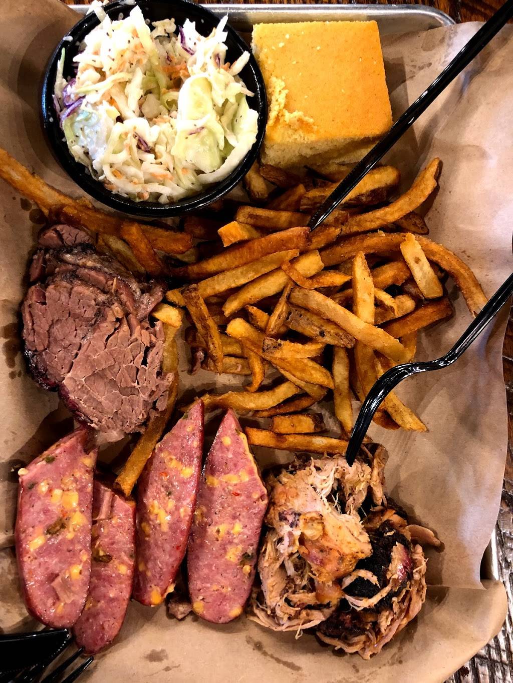 MISSION BBQ | restaurant | 4412 Weston Rd, Davie, FL 33331, USA | 9544882543 OR +1 954-488-2543