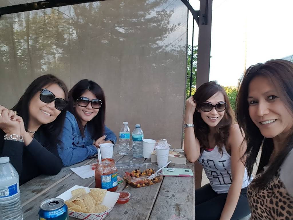 Julies Kitchen | restaurant | Old Missouri 21, Arnold, MO 63010, USA | 6363218515 OR +1 636-321-8515