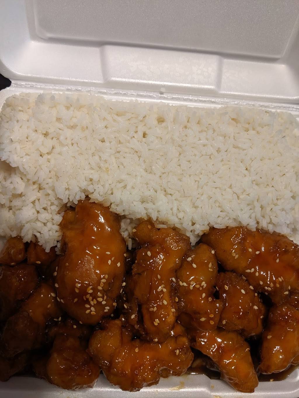 China House | restaurant | 2257 Hill Rd, Grand Blanc, MI 48439, USA | 8106942707 OR +1 810-694-2707