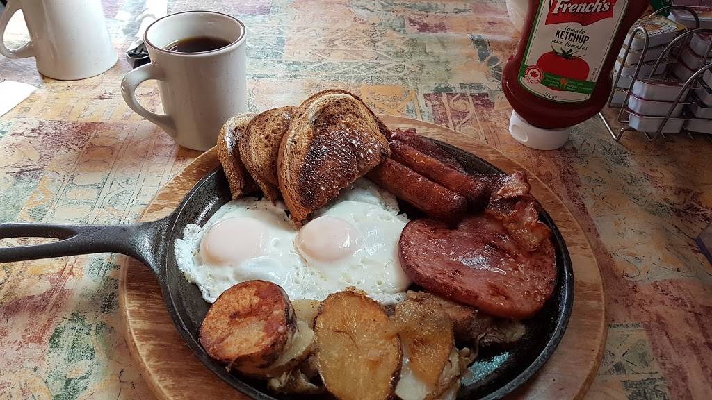 Ures Country Kitchen & Variety | restaurant | 6000 County Road West 20, Harrow, ON N0R 1G0, Canada | 5197367555 OR +1 519-736-7555