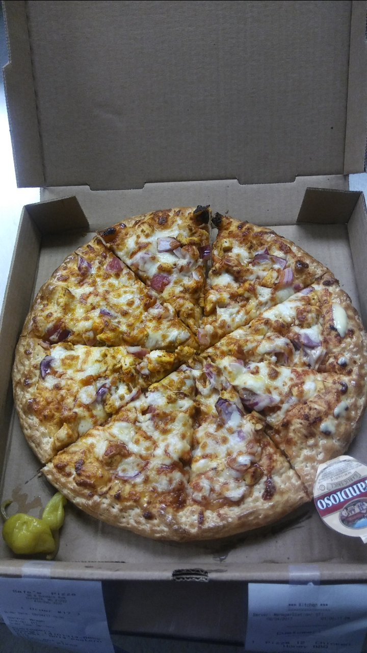 Safas Pizza | meal delivery | 38 N Dundalk Ave, Dundalk, MD 21222, USA | 4102857070 OR +1 410-285-7070