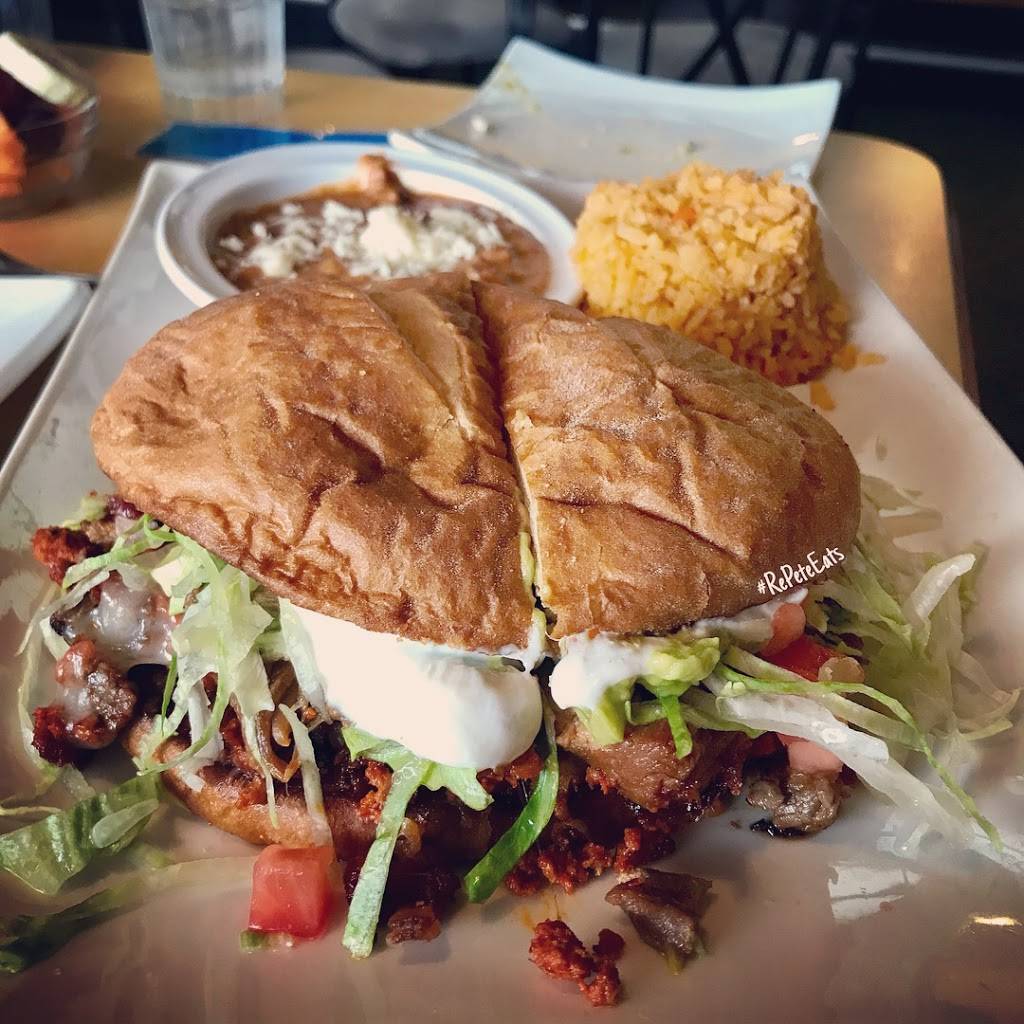 Pineapple Cafe & Mexican Grill | restaurant | 7864 S Howell Ave, Oak Creek, WI 53154, USA | 4143045756 OR +1 414-304-5756