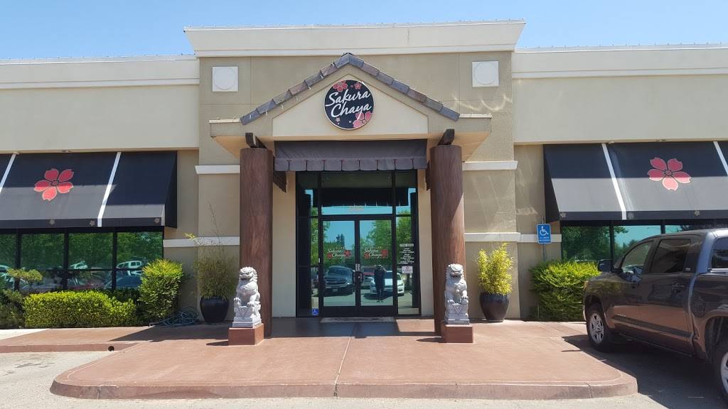 Sakura Chaya | restaurant | 690 E Nees Ave, Fresno, CA 93720, USA | 5594389378 OR +1 559-438-9378
