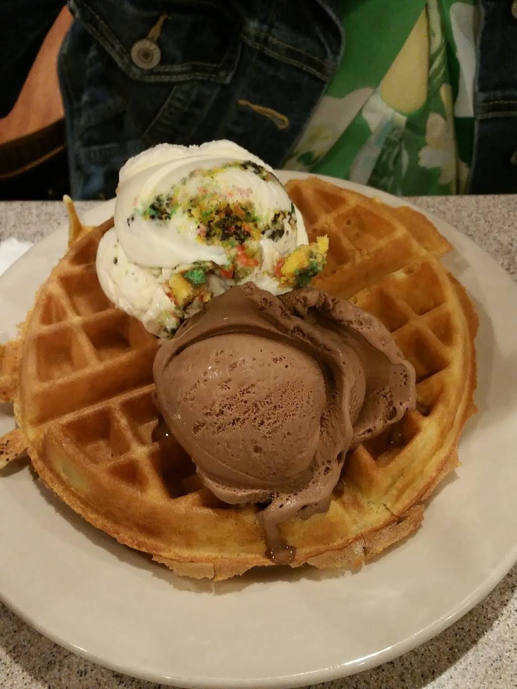 The International Delight Cafe | restaurant | 322 Bedford Ave, Bellmore, NY 11710, USA | 5164095772 OR +1 516-409-5772