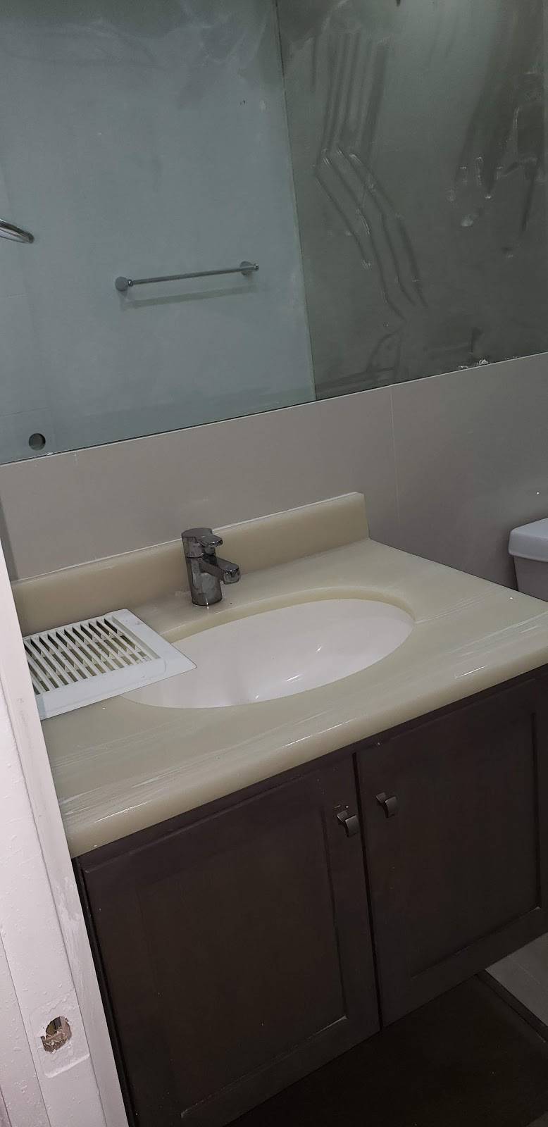 Bigote Cafeteria | restaurant | 3400 NW 32nd Ave, Miami, FL 33142, USA | 3056358515 OR +1 305-635-8515