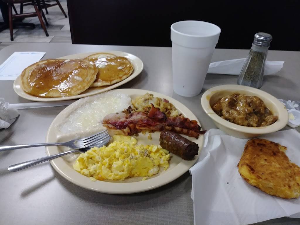 Smiths Restaurant | restaurant | 3649 N Halifax Rd, Rocky Mount, NC 27804, USA | 2524430418 OR +1 252-443-0418