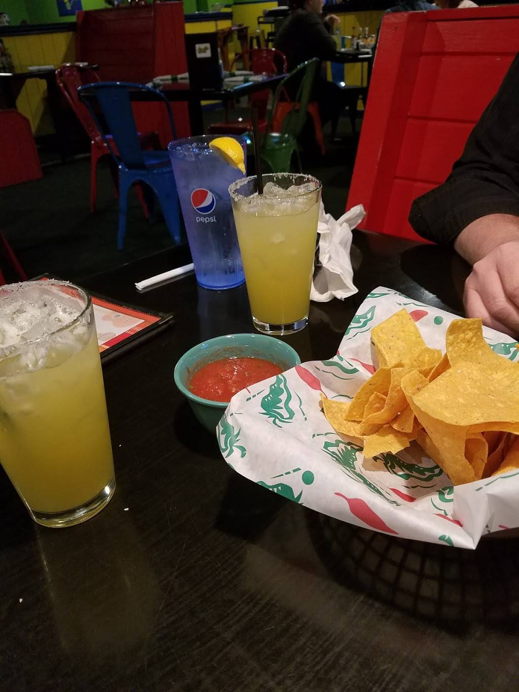 Fiesta Grande Mexican Grill | restaurant | 816 Saxon Blvd, Orange City, FL 32763, USA | 3864560109 OR +1 386-456-0109