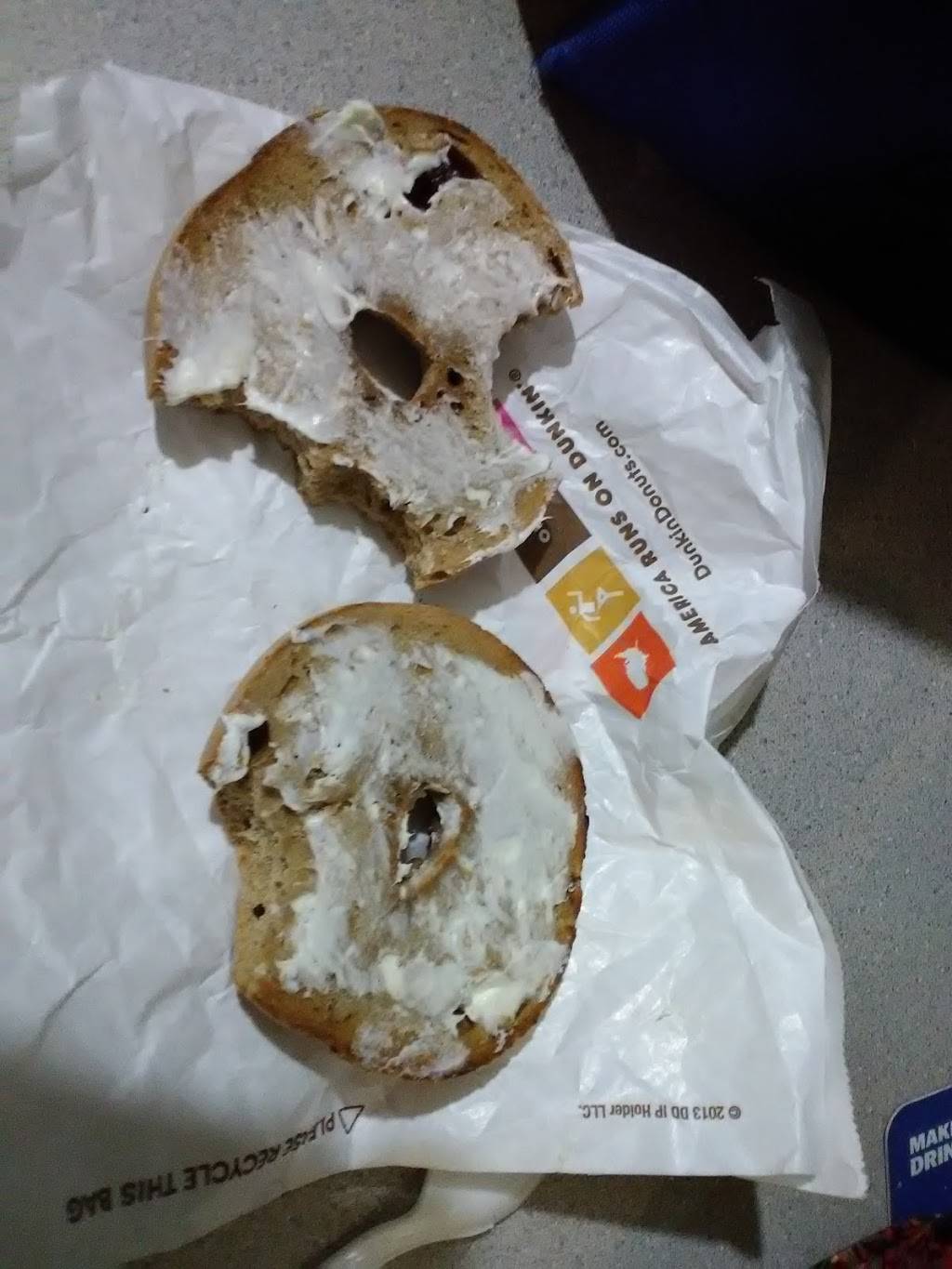 Dunkin | bakery | 585 White Mountain Hwy, Milton, NH 03851, USA | 6036527222 OR +1 603-652-7222