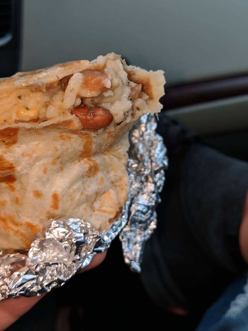 Carls Jr. / Green Burrito | restaurant | 7523 Watt Ave, North Highlands, CA 95660, USA | 9163347525 OR +1 916-334-7525