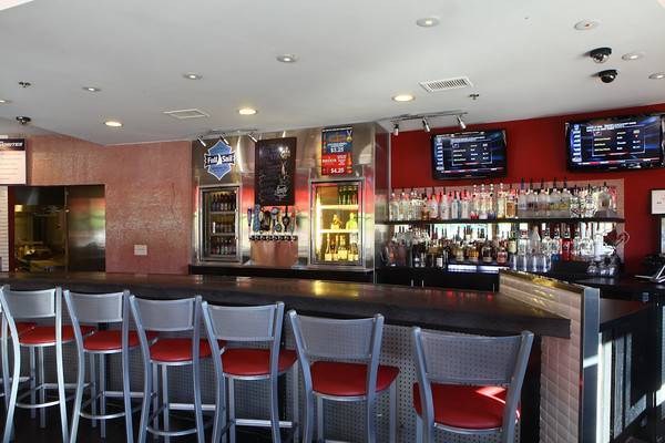 US Cafe Buckhead | restaurant | 2591 Piedmont Rd NE # 102, Atlanta, GA 30324, USA | 4042332233 OR +1 404-233-2233