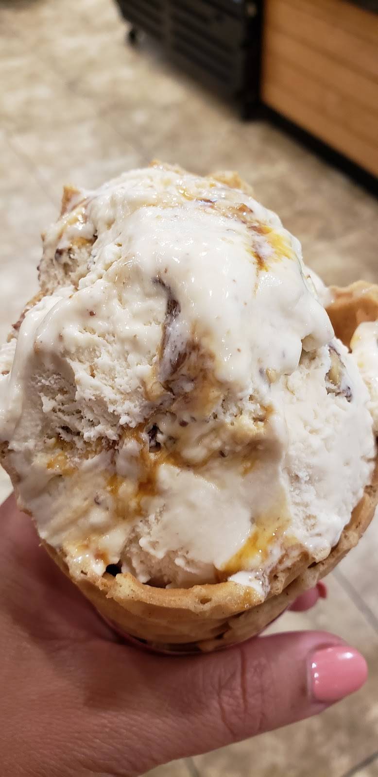 Dunkin Donuts | cafe | 7039 W Dempster St, Niles, IL 60714, USA | 8479652100 OR +1 847-965-2100