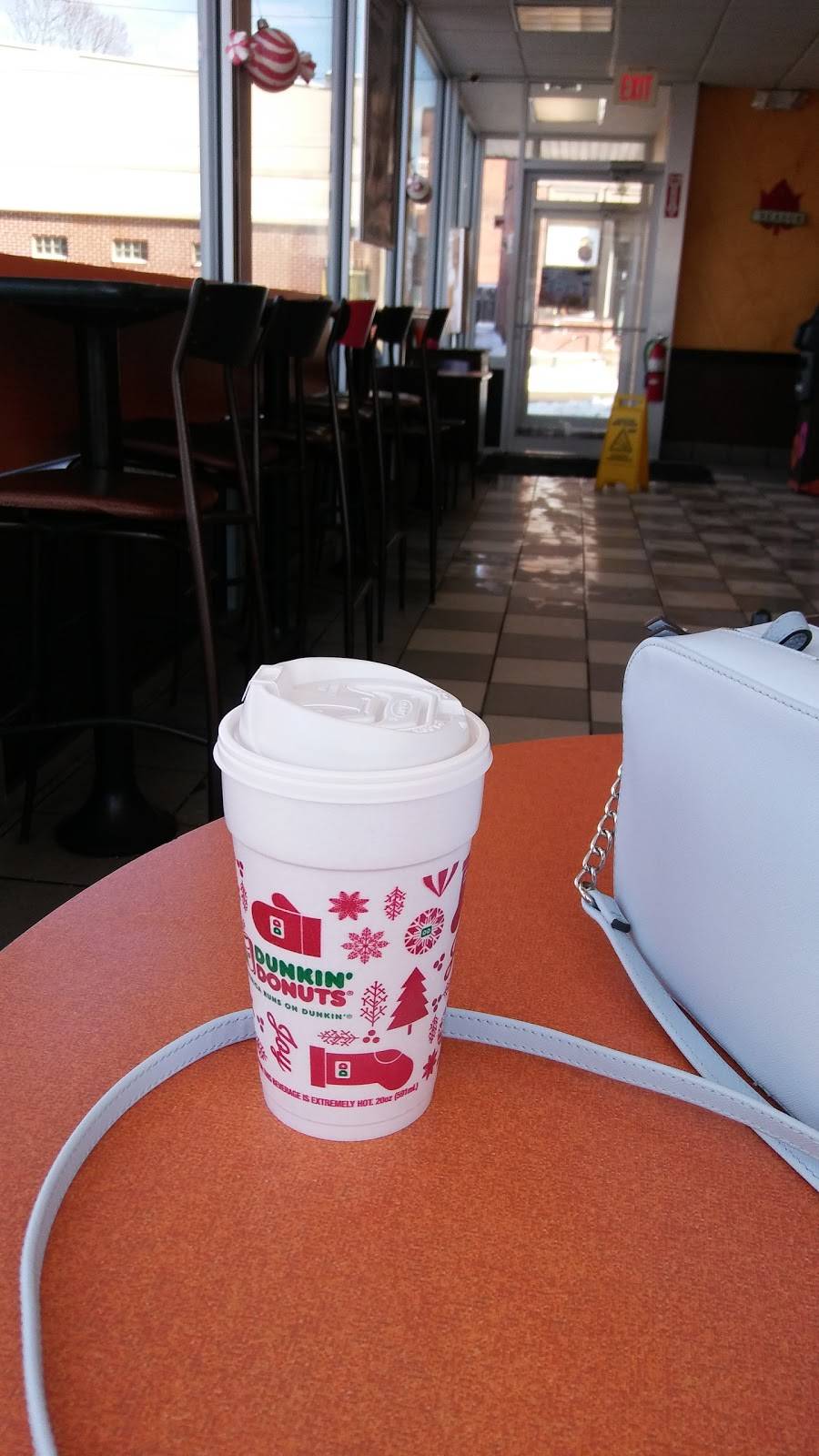 Dunkin | bakery | 128 Main St, Webster, MA 01570, USA | 5089430566 OR +1 508-943-0566