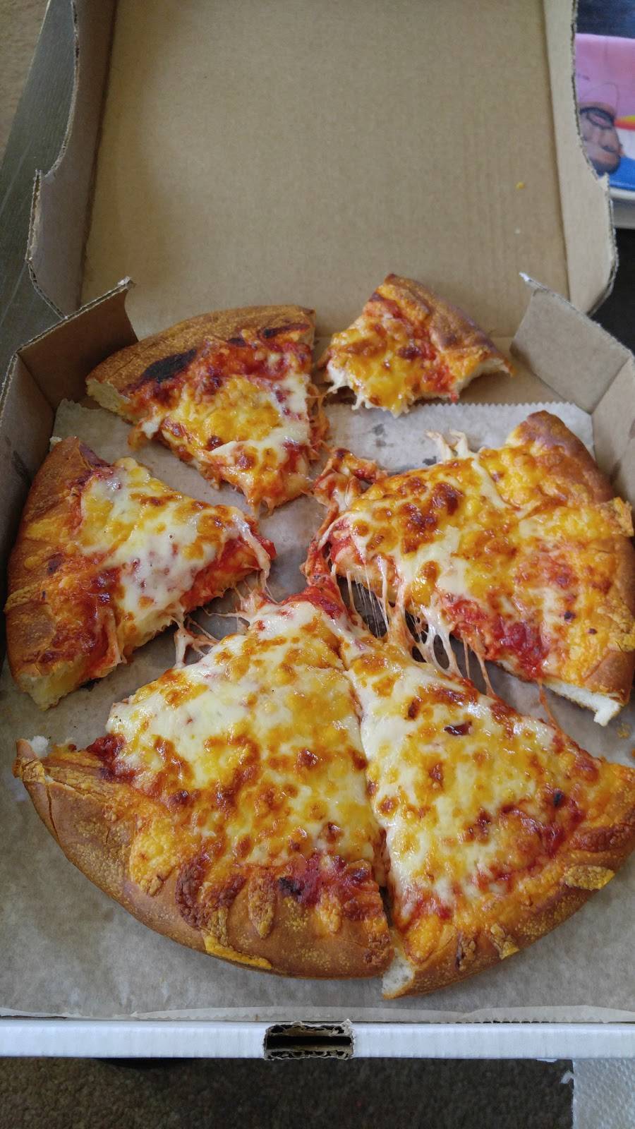 Central Pizza | restaurant | 20 W Central St, Franklin, MA 02038, USA | 5085280504 OR +1 508-528-0504