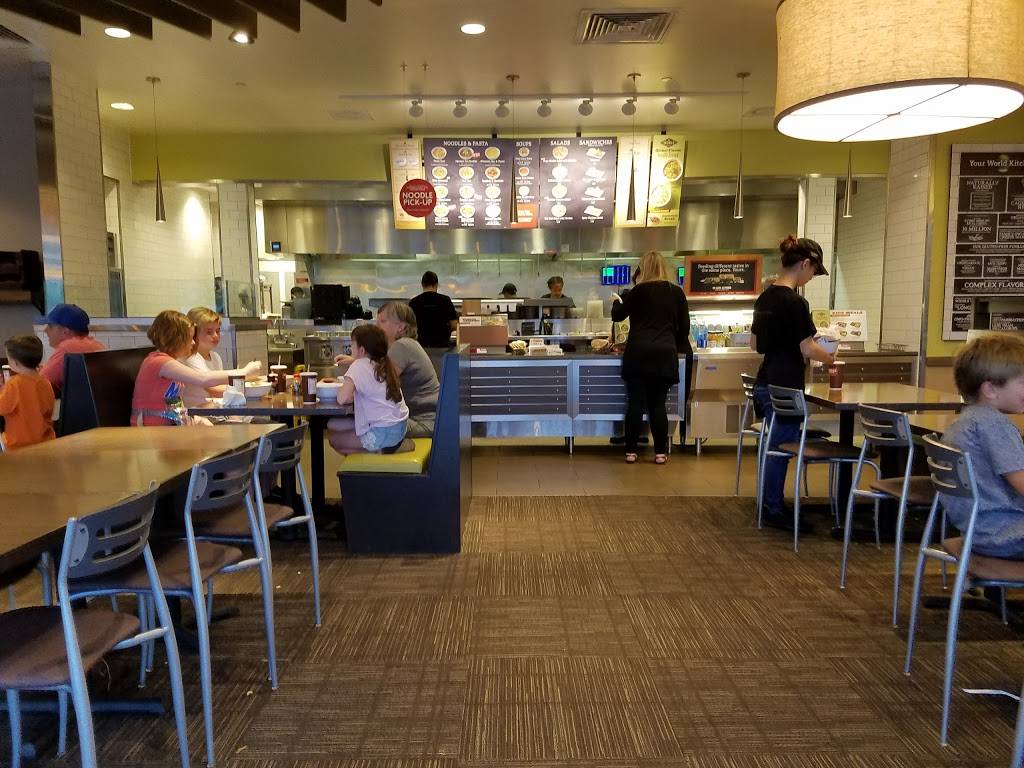 Noodles and Company | restaurant | 580 Woodbury Dr, Woodbury, MN 55125, USA | 6517350933 OR +1 651-735-0933