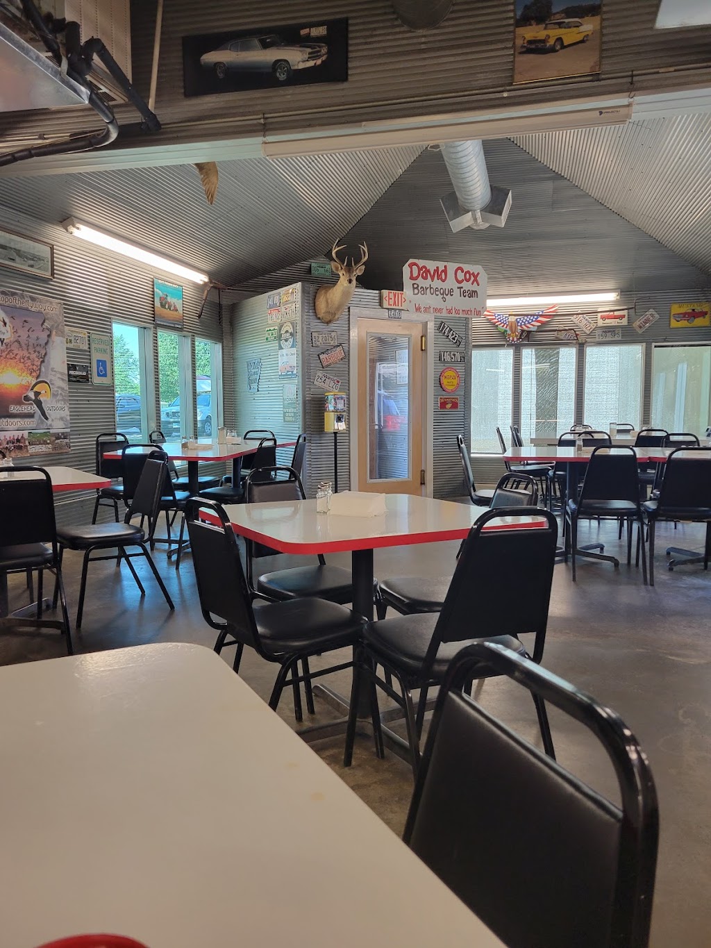 Advadas Diner | restaurant | 604 Frances St, Carlisle, AR 72024, USA | 8705523424 OR +1 870-552-3424